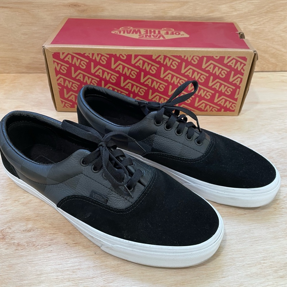 Vans size 11 Leather and Suede Shoes